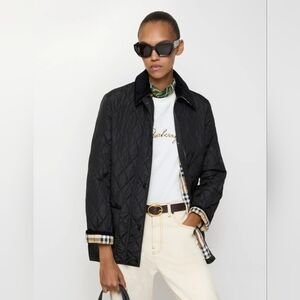 Burberry Quilted Nylon Barn Jacket In Black/Sand, Burberry Check Lining, EUC, L